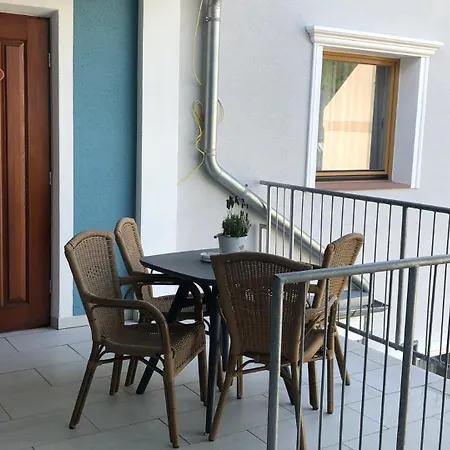 Rheinliebe Bistro Und Guest house Lorch am Rhein