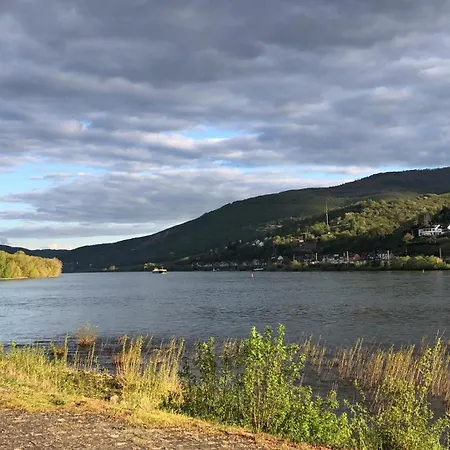 Rheinliebe Bistro Und