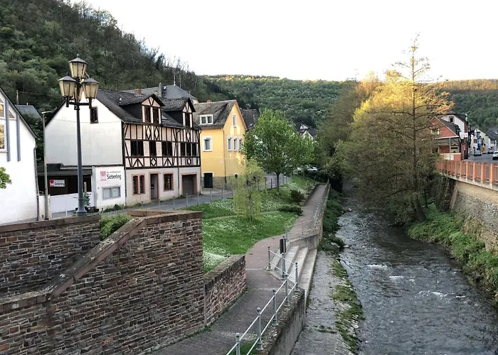 Vendégház Rheinliebe Bistro Und