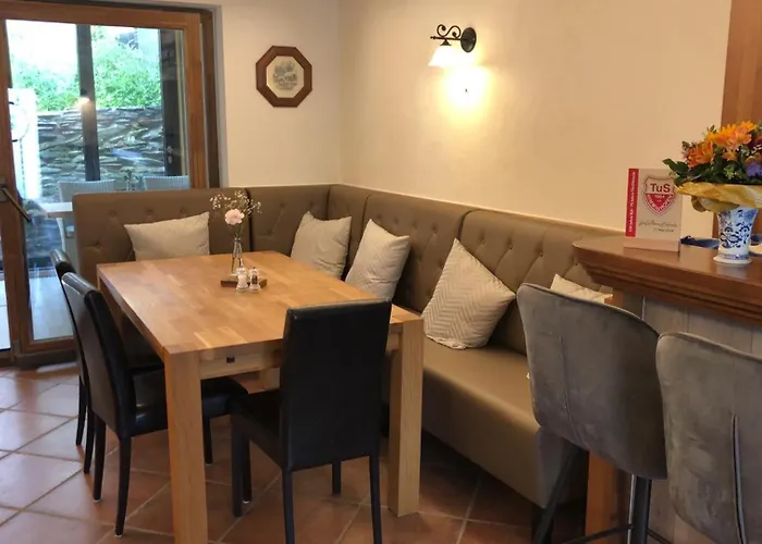 Rheinliebe Bistro Und Vendégház