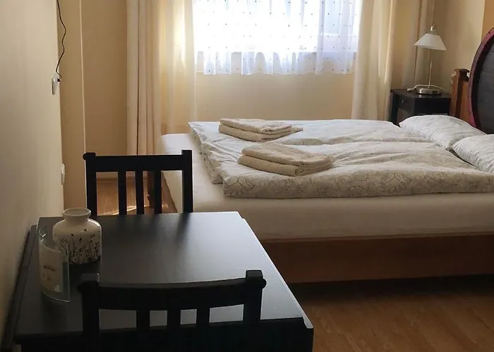 Rheinliebe Bistro Und Lorch am Rhein